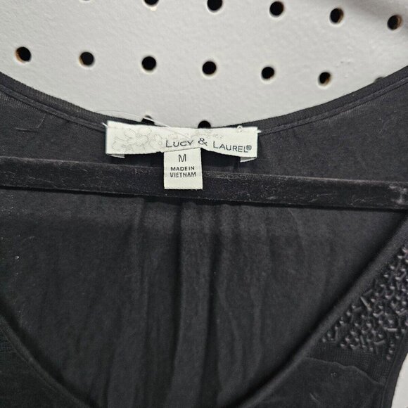 Lucy & Laurel Decorative Racerback Tank Top Women's M (Black) - Picture 9 of 9